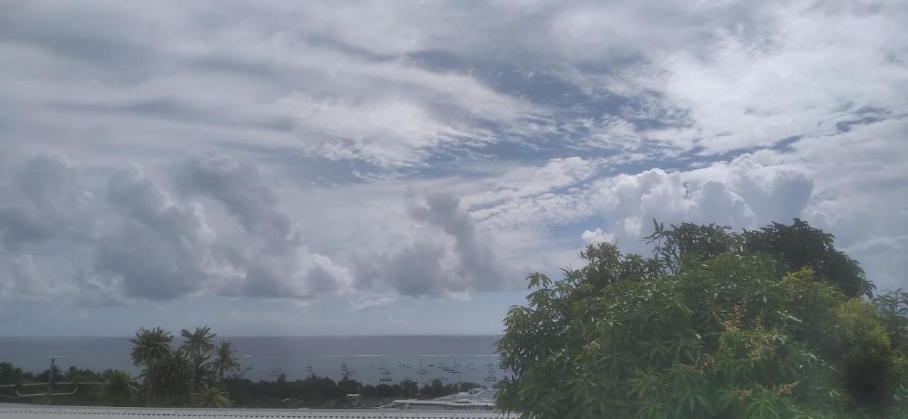 Ravehei Smile Bed & Breakfast Papeete  Exterior photo